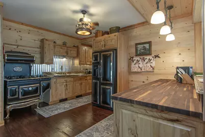 608 W Broadway Street, Wahkon, MN 56386 - Photo 7