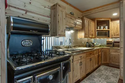 608 W Broadway Street, Wahkon, MN 56386 - Photo 9