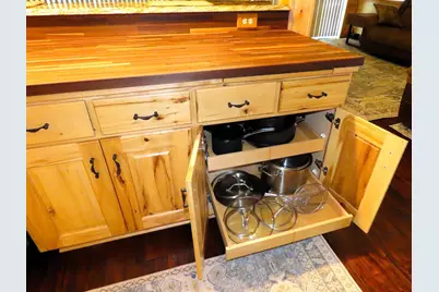 608 W Broadway Street, Wahkon, MN 56386 - Photo 15