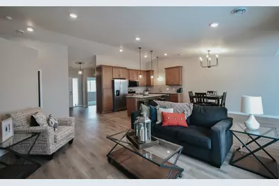 311 11th Street N, Goodhue, MN 55027 - Photo 5