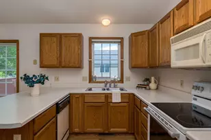 1670 Castle Dr, North Mankato, MN 56003 - Photo 13