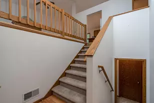 1670 Castle Dr, North Mankato, MN 56003 - Photo 3