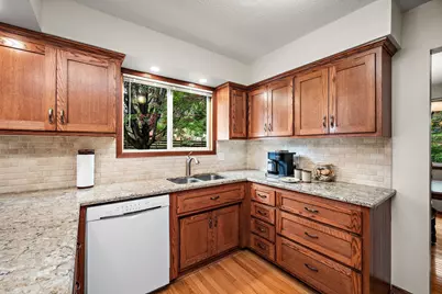 5800 Scenic Heights Drive, Minnetonka, MN 55345 - Photo 7