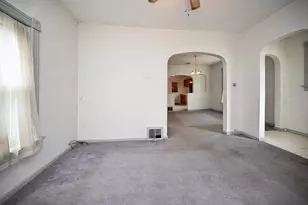 653 Johnson St, Winona, MN 55987 - Photo 3