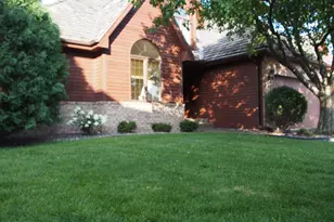 10820 57th Ave N, Plymouth, MN 55442 - Photo 1