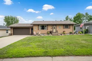 602 5th Ave NE, Stewartville, MN 55976 - Photo 1