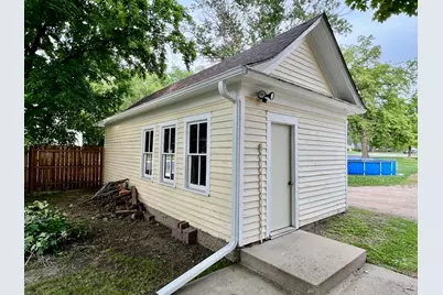 324 Monroe Avenue, Ortonville, MN 56278 - Photo 45