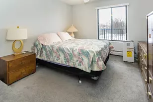 10411 Cedar Lake Rd, Minnetonka, MN 55305 - Photo 25