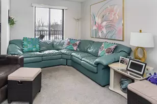 10411 Cedar Lake Rd, Minnetonka, MN 55305 - Photo 9