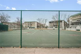 10411 Cedar Lake Rd, Minnetonka, MN 55305 - Photo 45