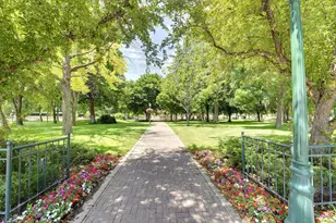 2906 Butternut Dr, Chaska, MN 55318 - Photo 77