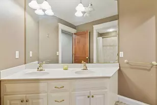 2906 Butternut Dr, Chaska, MN 55318 - Photo 39