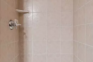 2906 Butternut Dr, Chaska, MN 55318 - Photo 49