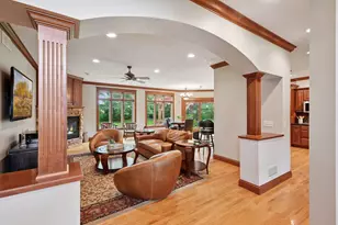 2906 Butternut Dr, Chaska, MN 55318 - Photo 11