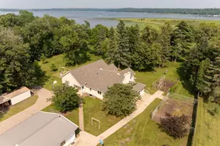 27181 Ridgewood Dr, Merrifield, MN 56465 - Photo 25