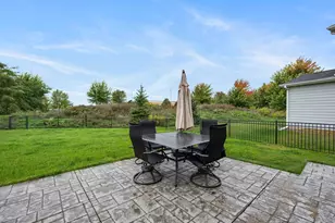 15653 Eddy Crk Wy, Apple Valley, MN 55124 - Photo 23