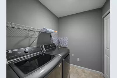 15653 Eddy Creek Way, Apple Valley, MN 55124 - Photo 21