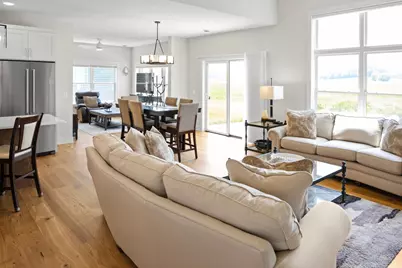 318 E Ford Street E, Northfield, MN 55057 - Photo 7