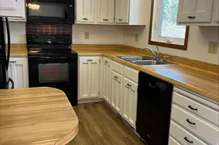 109 Stephen Dr NE, Fertile, MN 56540 - Photo 13