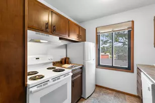 2011 Viking Dr NW, Rochester, MN 55901 - Photo 5