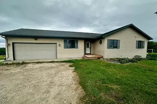 608 Scenic Hwy SE, Blackduck, MN 56630 - Photo 1