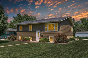 1721 14th St E, Glencoe, MN 55336 - Photo 1