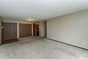 2106 Valleyhigh Dr NW, Rochester, MN 55901 - Photo 9