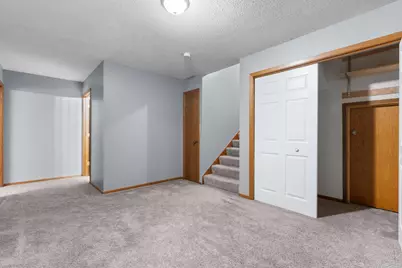 707 26th Street SW, Austin, MN 55912 - Photo 25