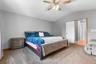 707 26th St SW, Austin, MN 55912 - Photo 13