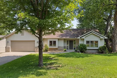 443 11th Avenue S, South Saint Paul, MN 55075 - Photo 1