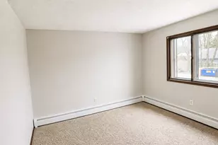 761 S 9th St, Bird Island, MN 55310 - Photo 5