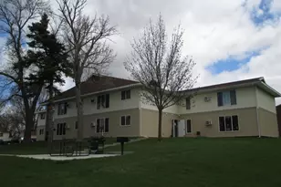 507 Division St N, Clara City, MN 56222 - Photo 1