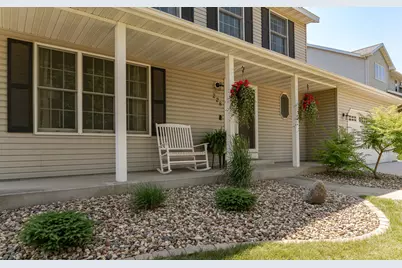 228 9th Street NE, Byron, MN 55920 - Photo 1