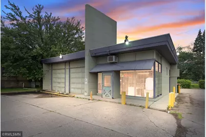 649 Snelling Avenue N, Saint Paul, MN 55104 - Photo 1