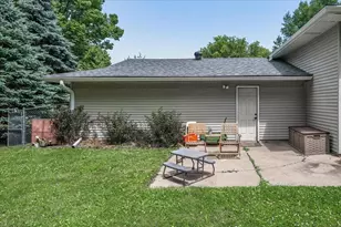 13201 Everest Ave, Apple Valley, MN 55124 - Photo 51