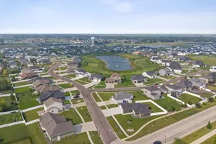 6884 21st St S, Fargo, ND 58104 - Photo 49