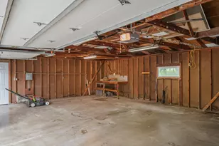 223 W 10th St, Fairmont, MN 56031 - Photo 37