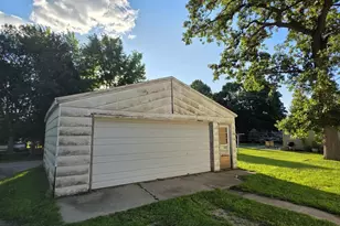 918 Jefferson Ave, Albert Lea, MN 56007 - Photo 9