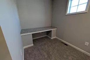 6809 104th St S, Cottage Grove, MN 55016 - Photo 11