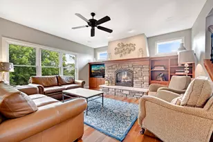 11635 Aileron Ct, Inver Grove Heights, MN 55077 - Photo 5