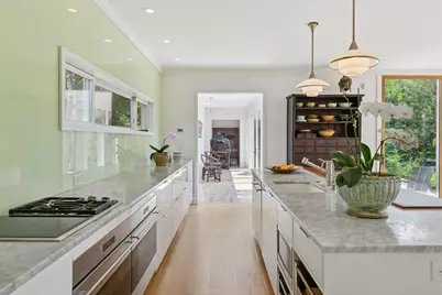 2225 E Lake Of The Isles Parkway, Minneapolis, MN 55405 - Photo 73