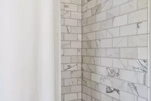 2225 E Lake Of The Isles Pkwy, Minneapolis, MN 55405 - Photo 77