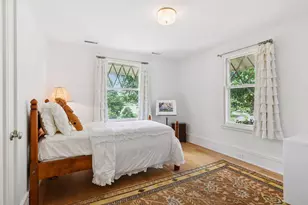 2225 E Lake Of The Isles Pkwy, Minneapolis, MN 55405 - Photo 33