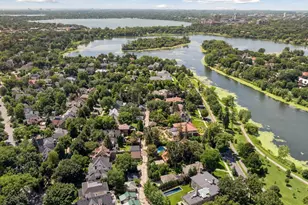 2225 E Lake Of The Isles Pkwy, Minneapolis, MN 55405 - Photo 59