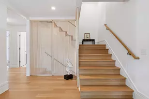 2225 E Lake Of The Isles Pkwy, Minneapolis, MN 55405 - Photo 27