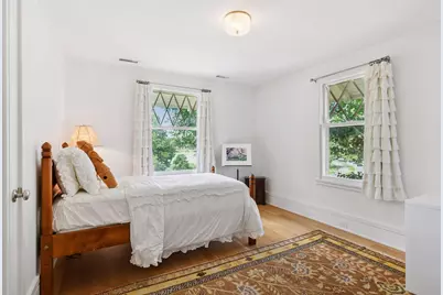 2225 E Lake Of The Isles Parkway, Minneapolis, MN 55405 - Photo 33