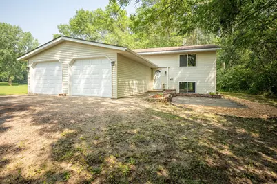 1004 Thomas Drive NE, Alexandria, MN 56308 - Photo 1