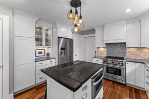 85 Castle Ridge Ct, Chanhassen, MN 55317 - Photo 21