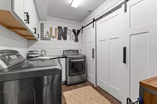 85 Castle Ridge Ct, Chanhassen, MN 55317 - Photo 39