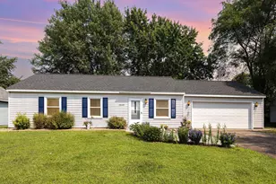 15107 Dunbar Ct, Apple Valley, MN 55124 - Photo 1